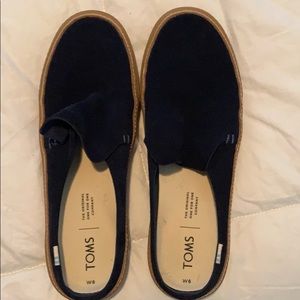 Toms Slip ons